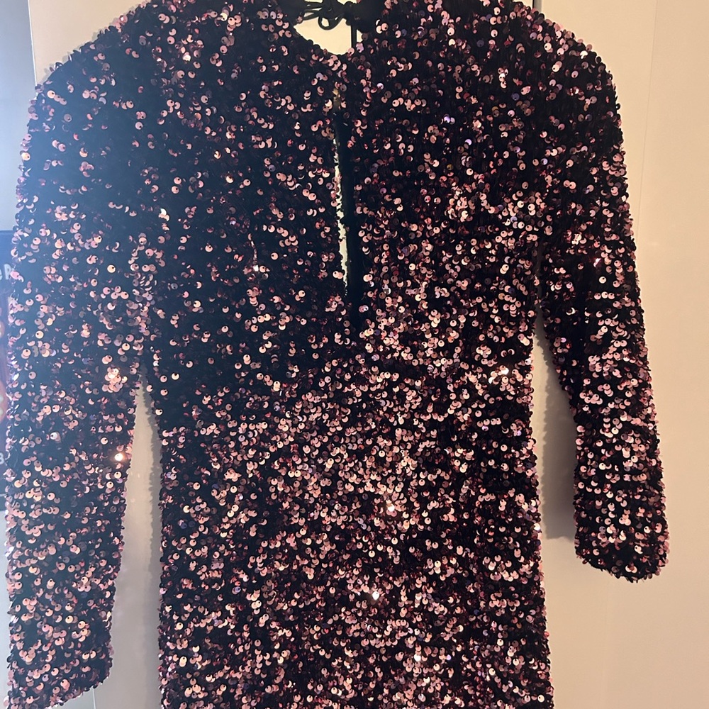 Zara pink sequin dress💖